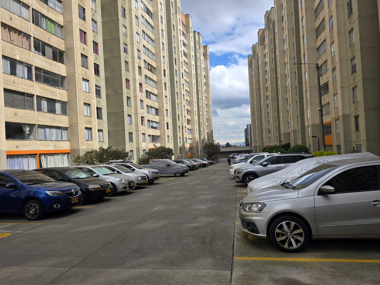 Apartamento en venta en Ismael Perdomo, Bogotá · foto 17 de 17