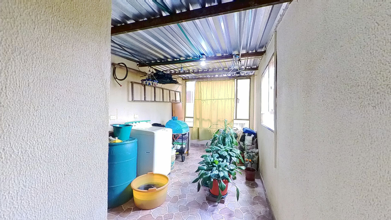 Casa en venta en Engativa, Bogotá · foto 7 de 23