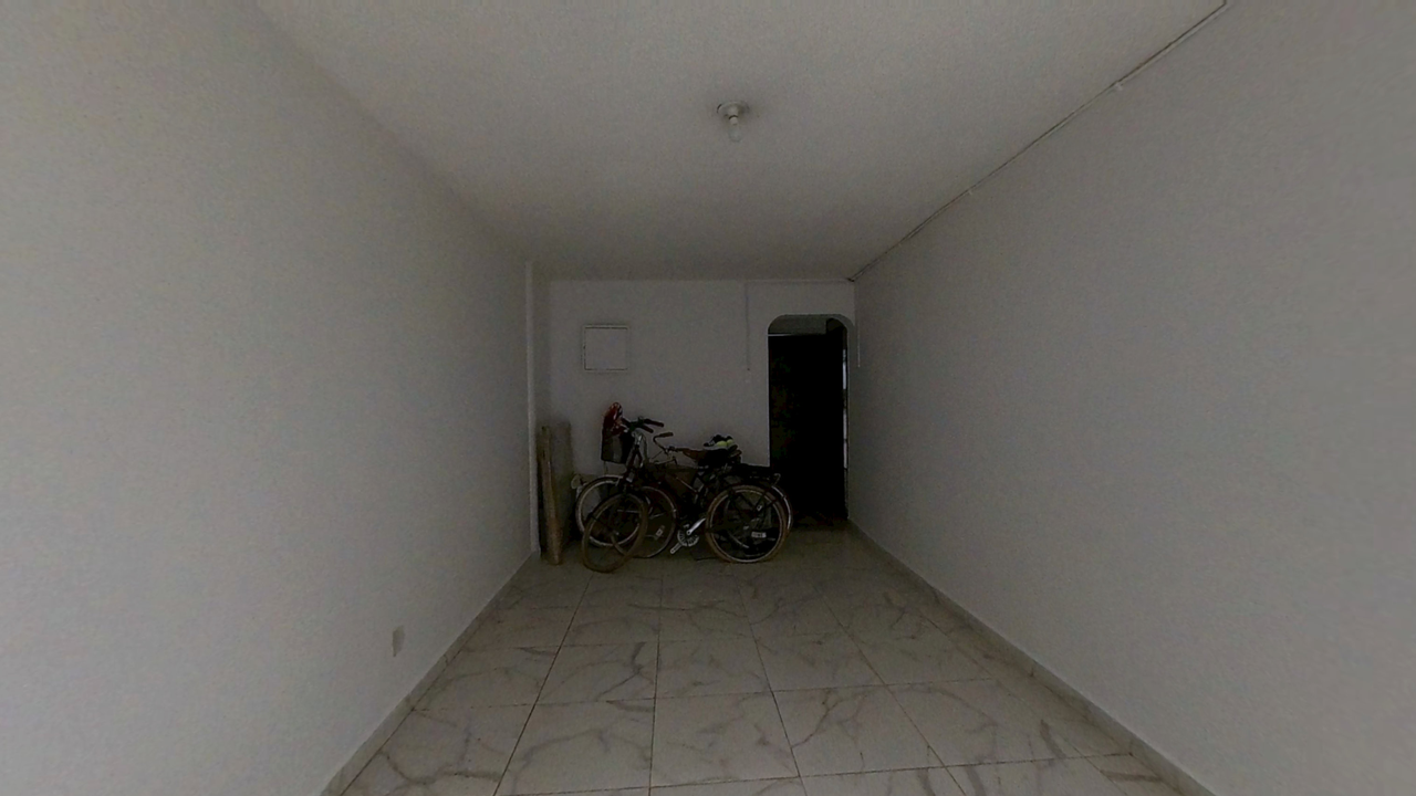 Casa en venta en Las Ferias, Bogotá · foto 2 de 24